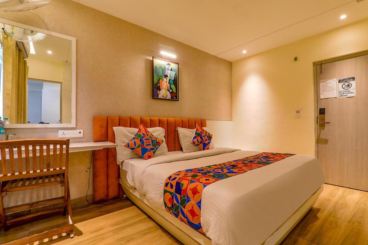 Townhouse Geetraj Near Shalimar Gateway Lucknow Ξενοδοχείο Εξωτερικό φωτογραφία