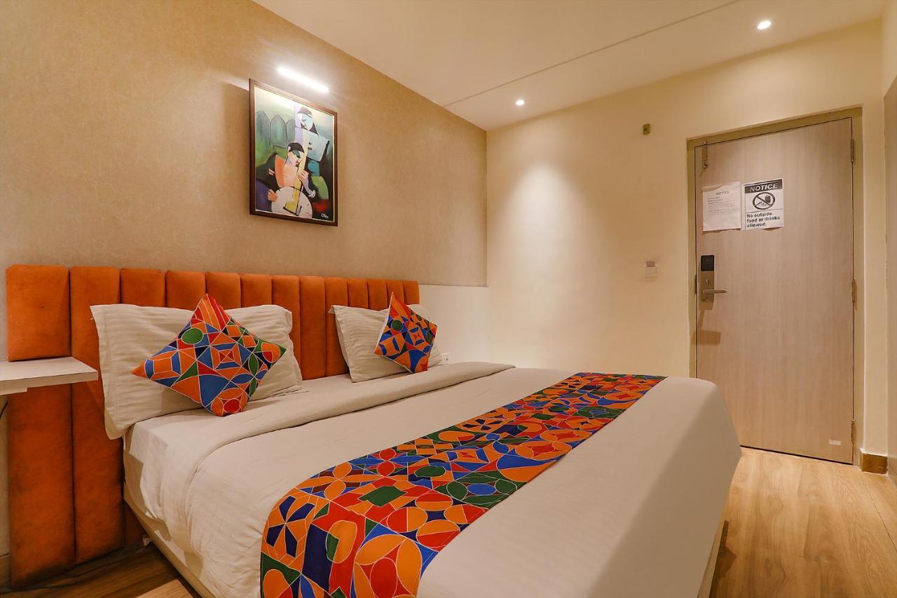Townhouse Geetraj Near Shalimar Gateway Lucknow Ξενοδοχείο Εξωτερικό φωτογραφία