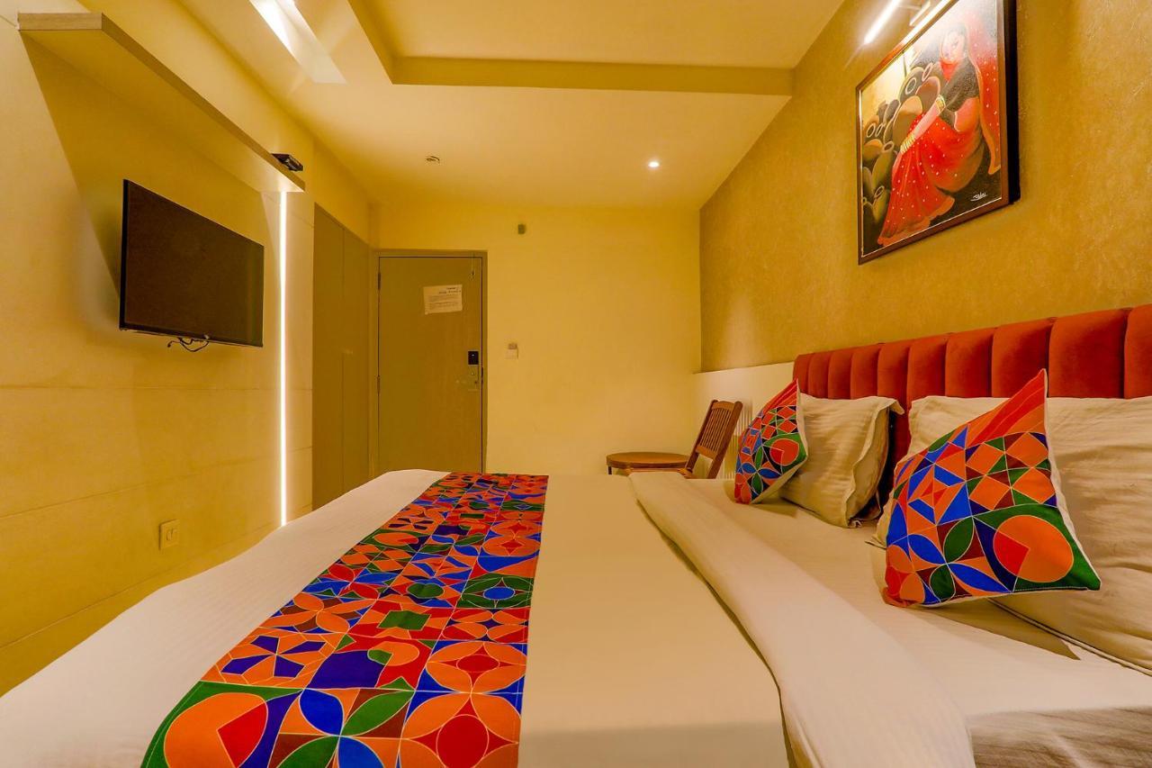 Townhouse Geetraj Near Shalimar Gateway Lucknow Ξενοδοχείο Εξωτερικό φωτογραφία