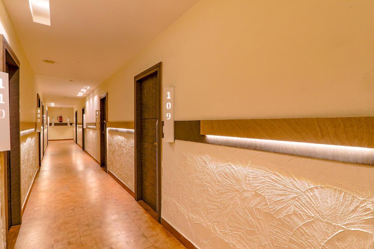 Townhouse Geetraj Near Shalimar Gateway Lucknow Ξενοδοχείο Εξωτερικό φωτογραφία