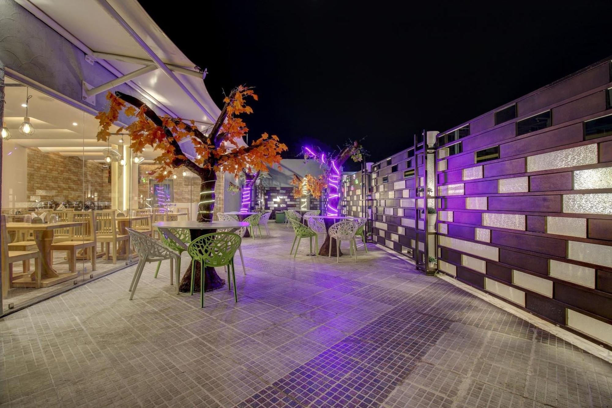 Townhouse Geetraj Near Shalimar Gateway Lucknow Ξενοδοχείο Εξωτερικό φωτογραφία